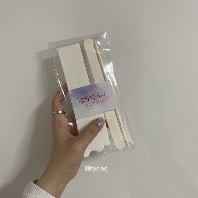 네일;피어나 이미지
