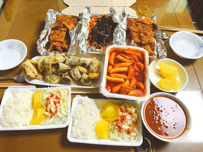 날아라 떡볶이 이미지