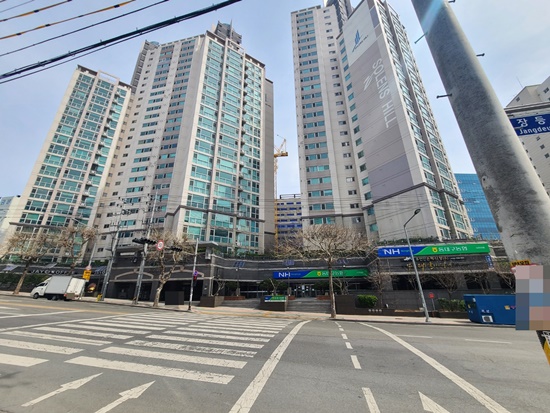 두발로무역 이미지
