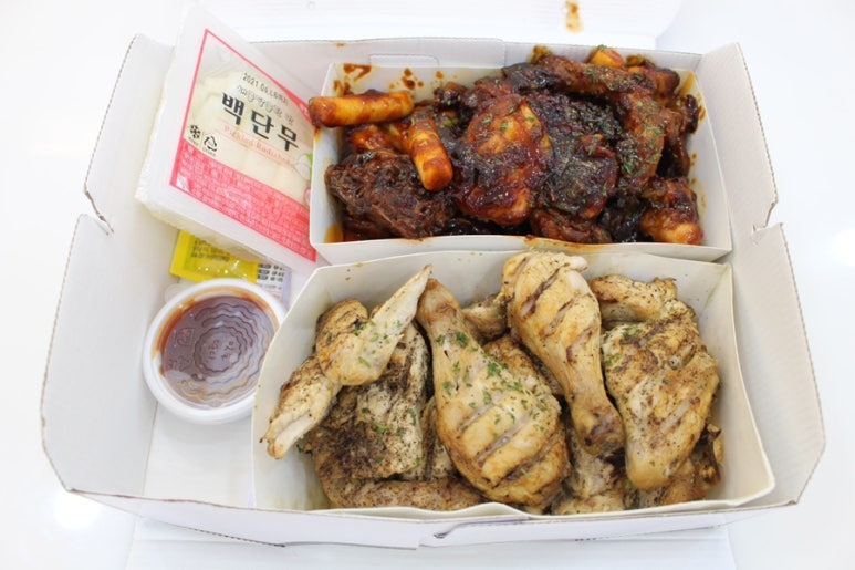 숯양두마리치킨 이미지