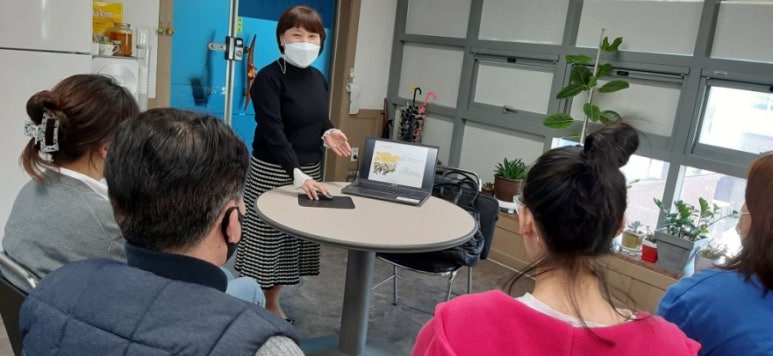 꽃파는사람들 이미지