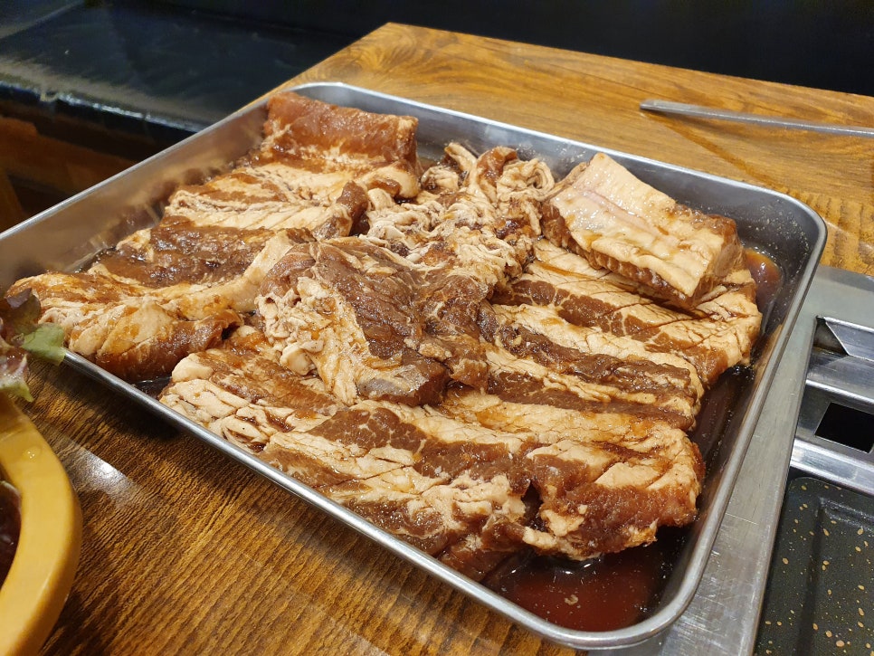 돼지맛자랑하는날 이미지