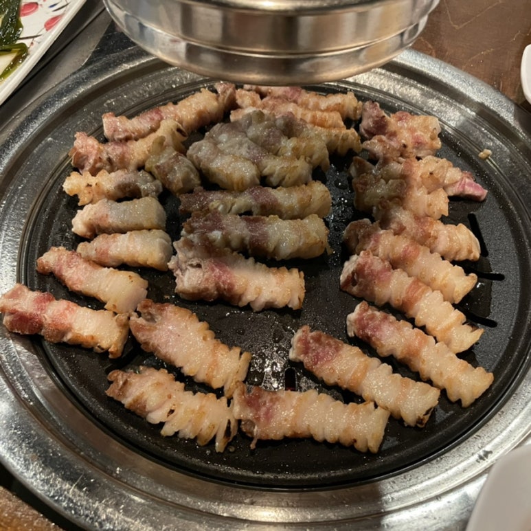 고기굽는남자 이미지