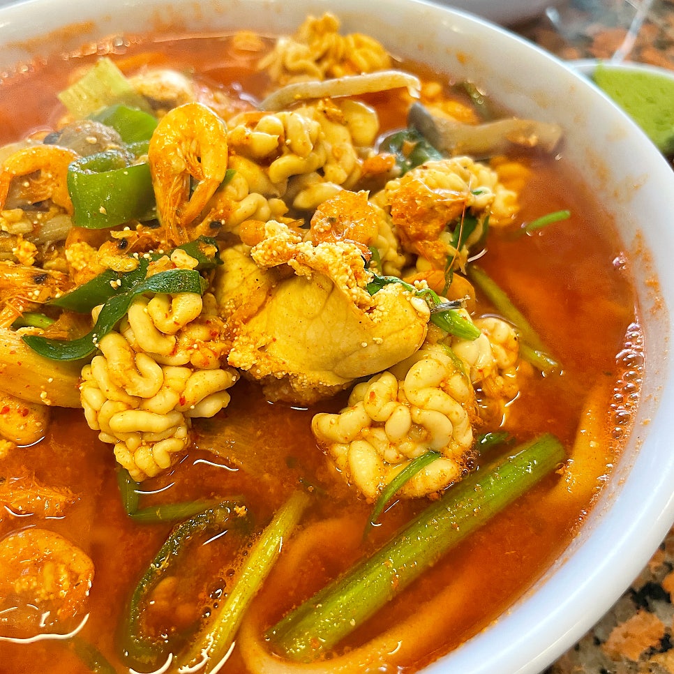 하니칼국수 이미지