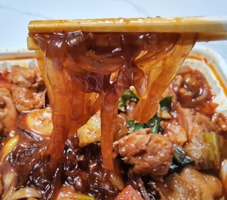 형두네율하찜닭 이미지