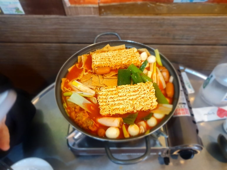 도라무통즉석떡볶이 이미지