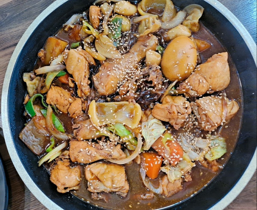 형두네율하찜닭 이미지