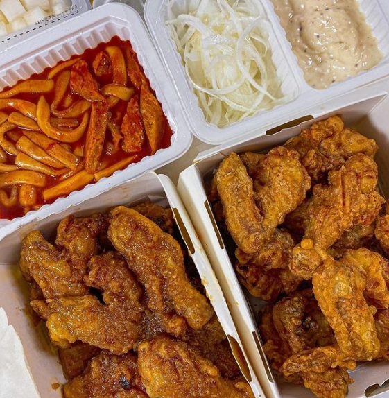 치킨플러스 이미지