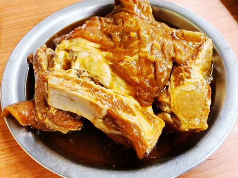 지우돼지갈비 이미지