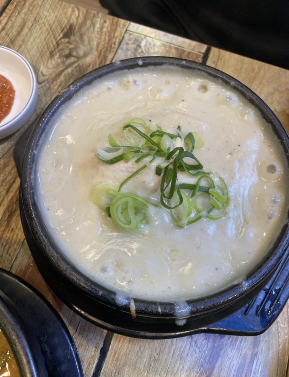 중동본가삼계탕 이미지