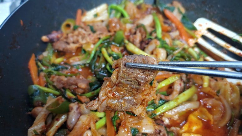 김치뚝딱낙곱새 이미지