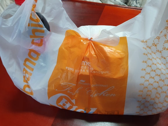 달리는치킨 이미지