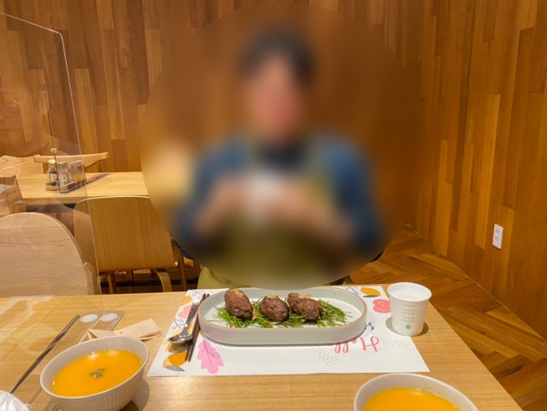 윤쿠킹스튜디오 이미지