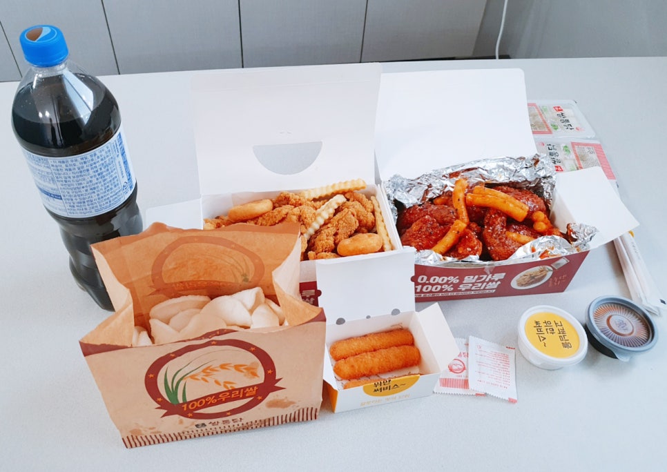 쌀통닭 이미지