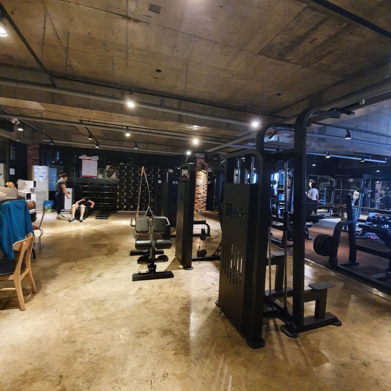 SH휘트니스 이미지