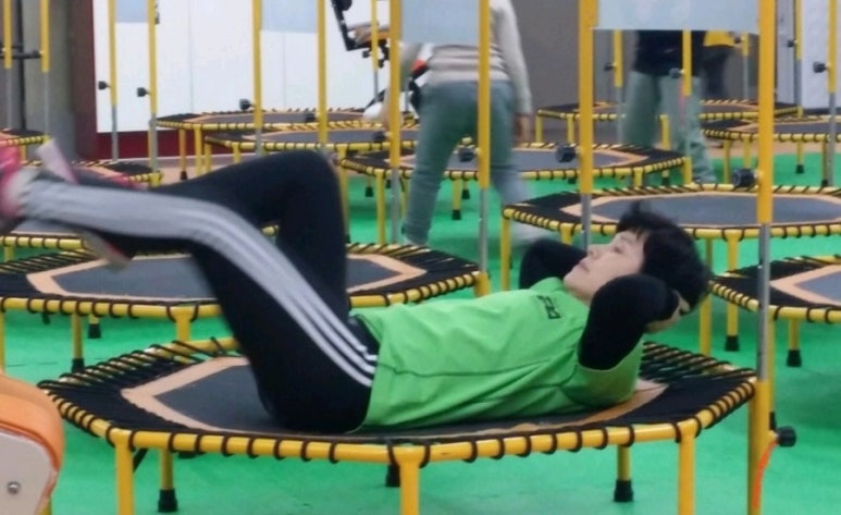 뻔뻔한운동점핑 이미지