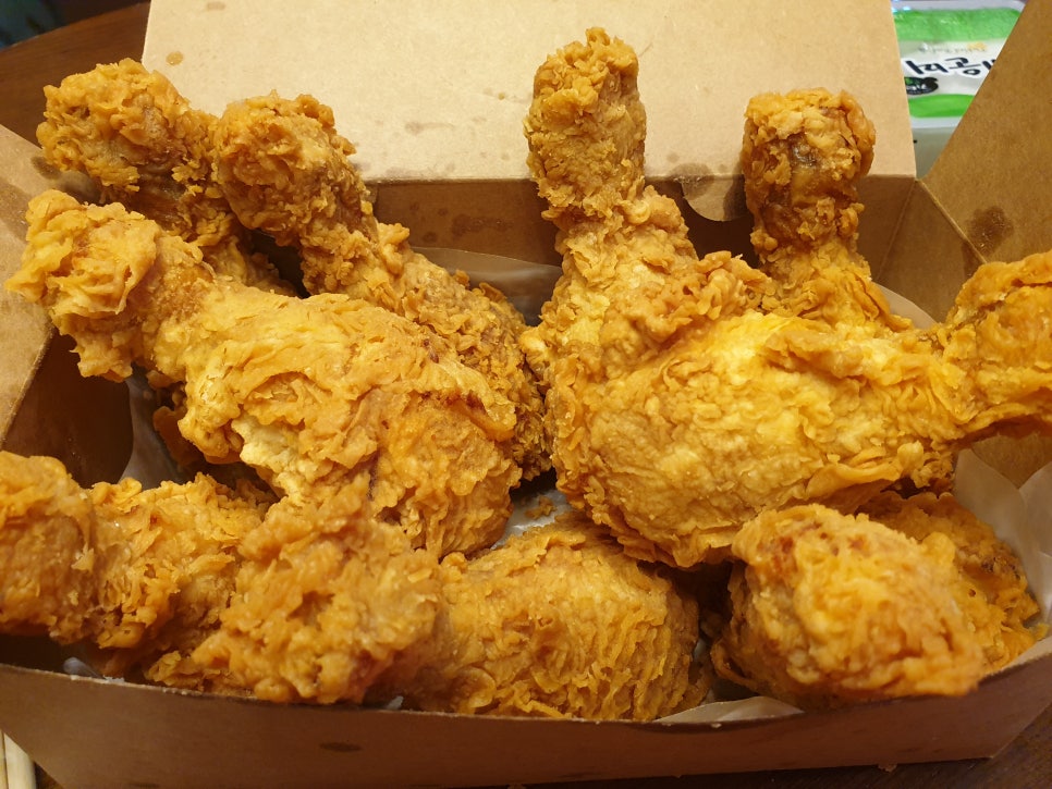 치킨연구소 이미지