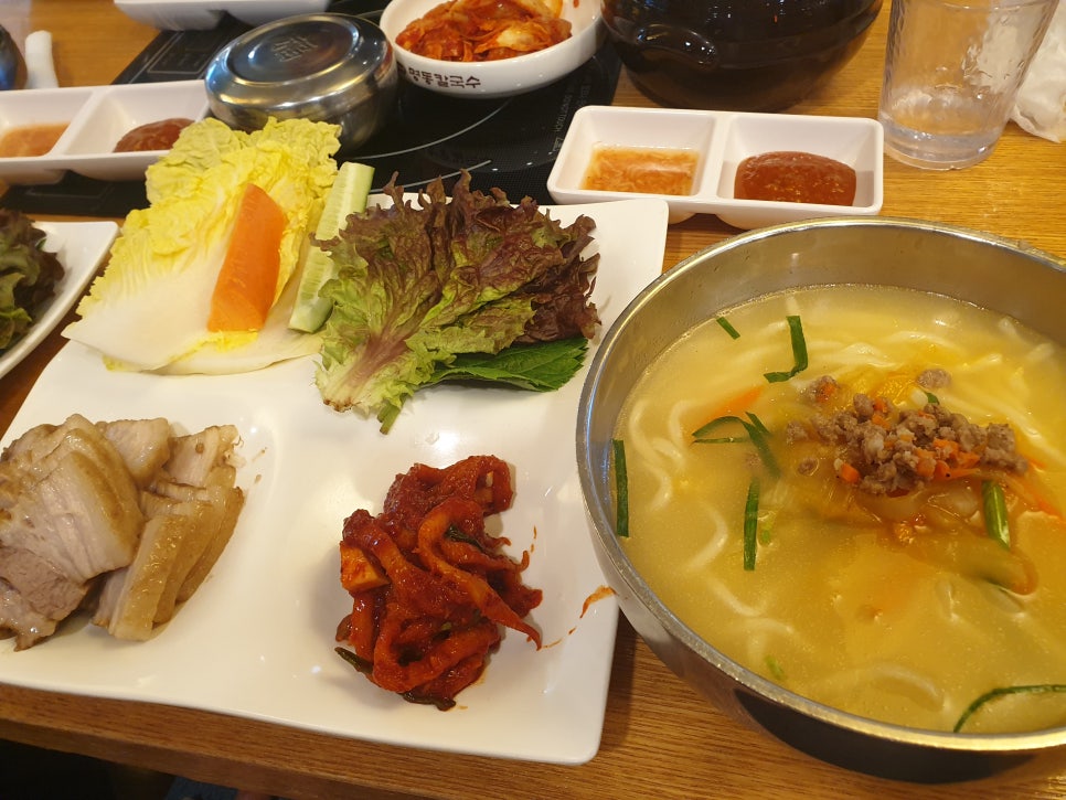 명동아울렛 이미지