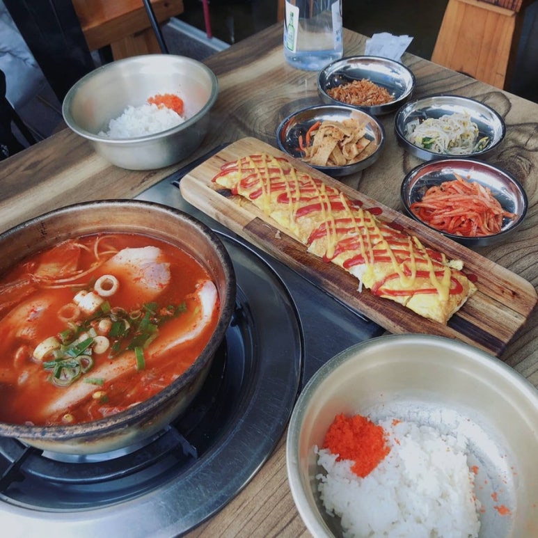 탕가네생고기김치찌개삼겹살 이미지