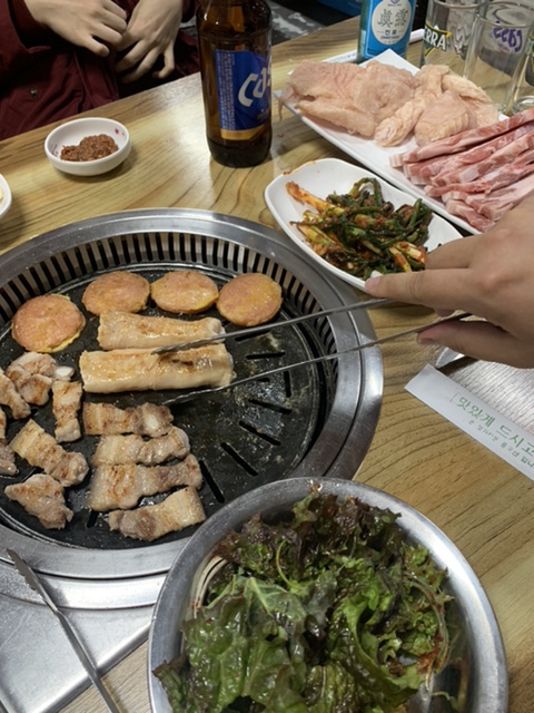 쌍둥이식육점 이미지