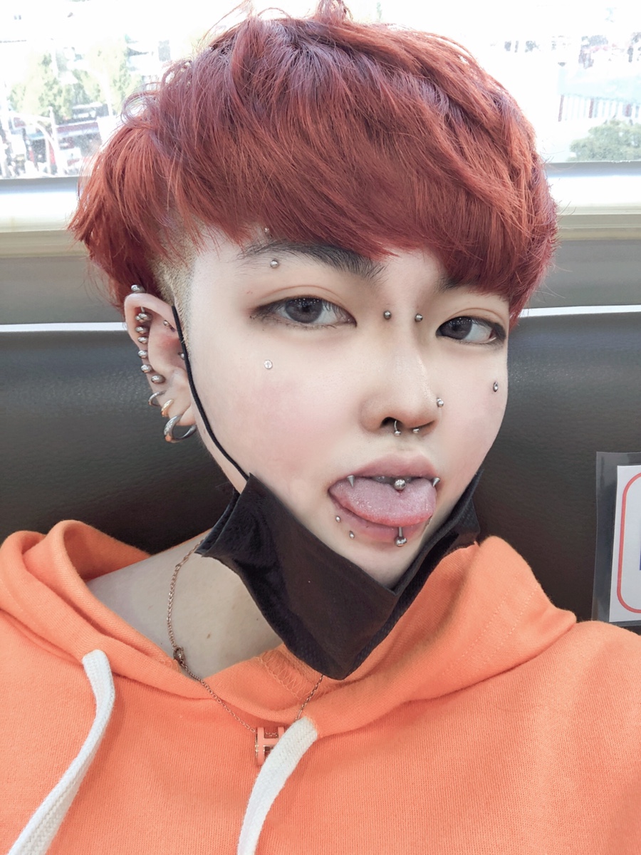 양군피어싱 이미지