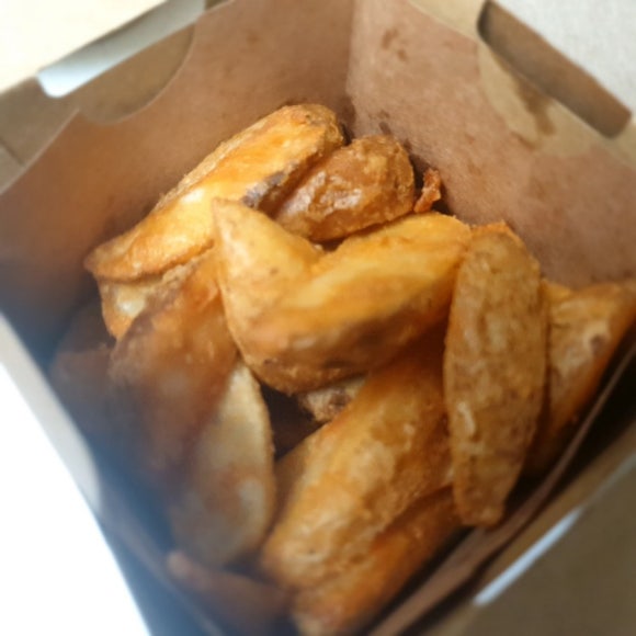 교촌치킨암사 이미지