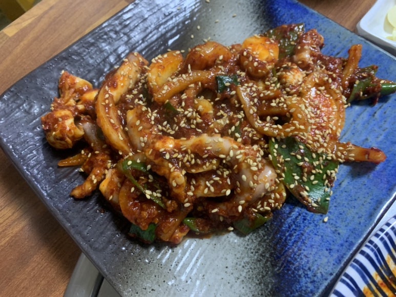 장인 얼큰이 칼국수,보쌈 이미지