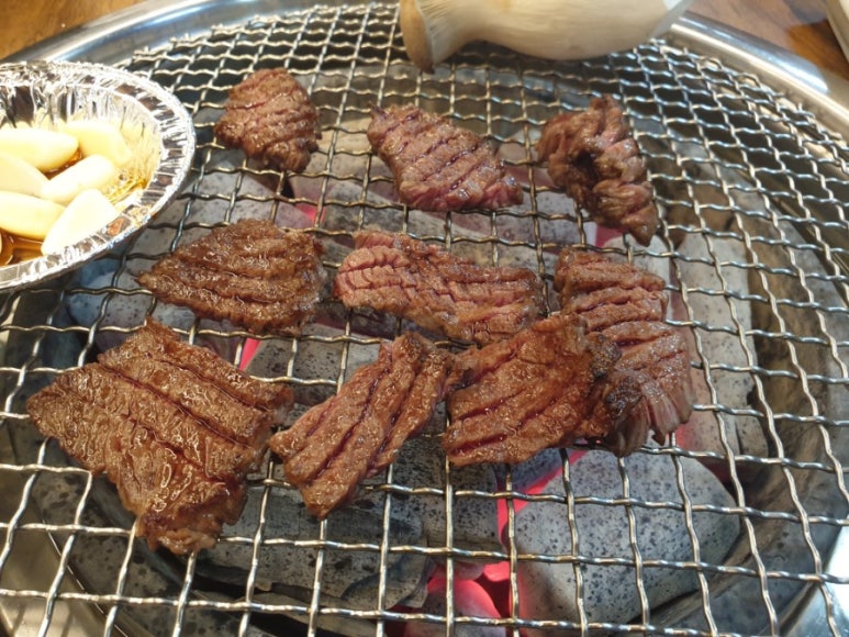 호동한우숯불갈비 이미지