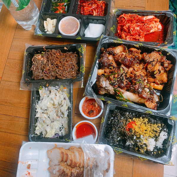 맛보는족족 이미지