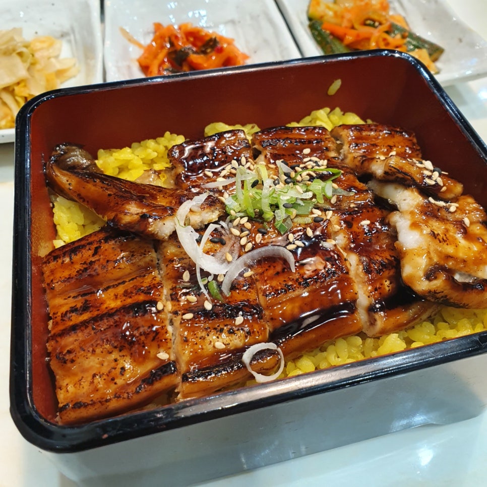 국산장어한마리 이미지