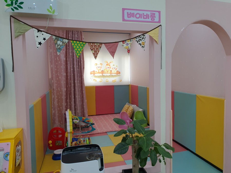 나비랑키즈카페 이미지