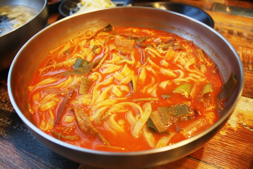 서촌92육칼 이미지