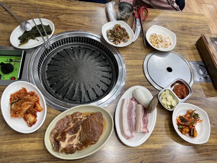 송가네흑돼지 이미지