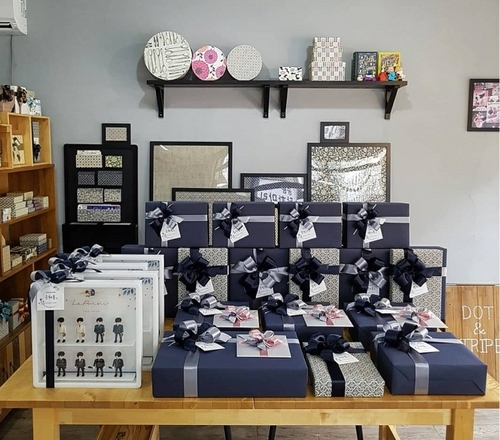 DOT&STRIPE 이미지