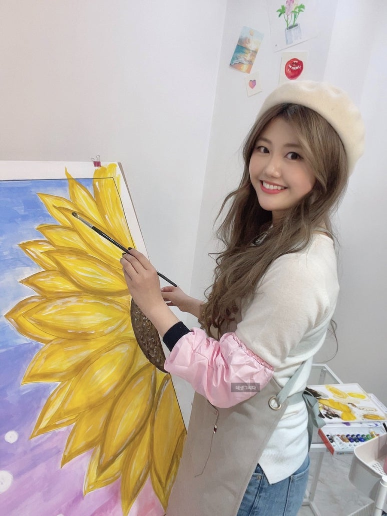 데생그리다 이미지
