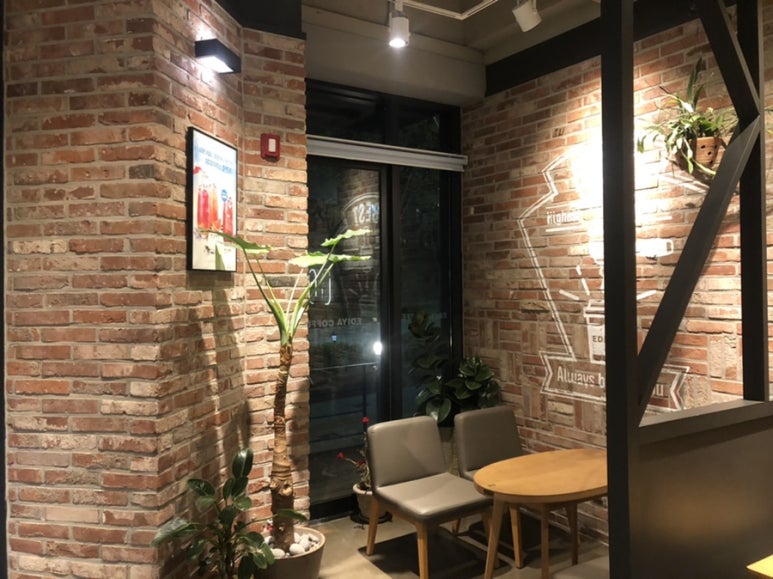 이디야커피원주봉화산점 이미지