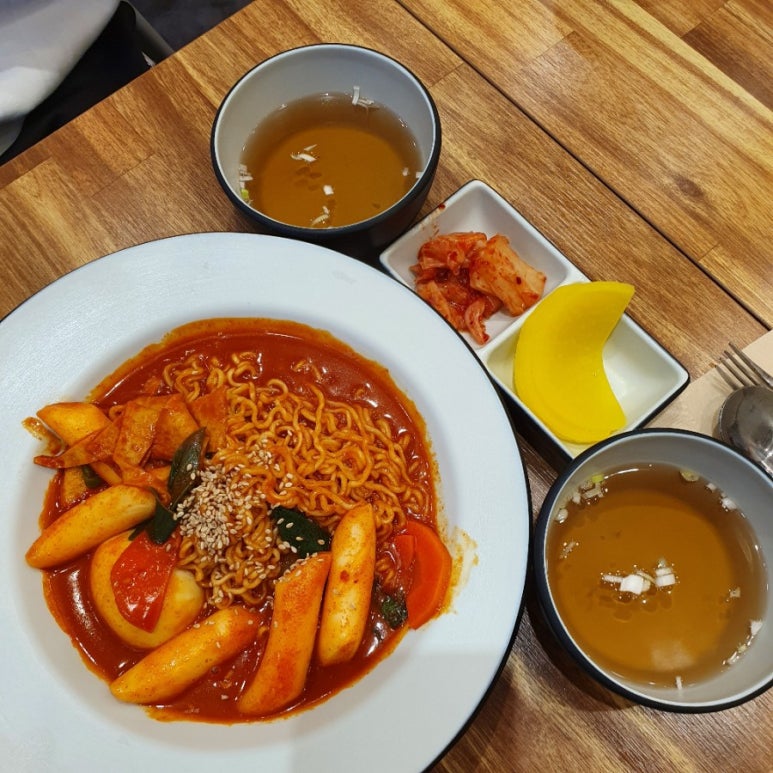 초지분식 이미지