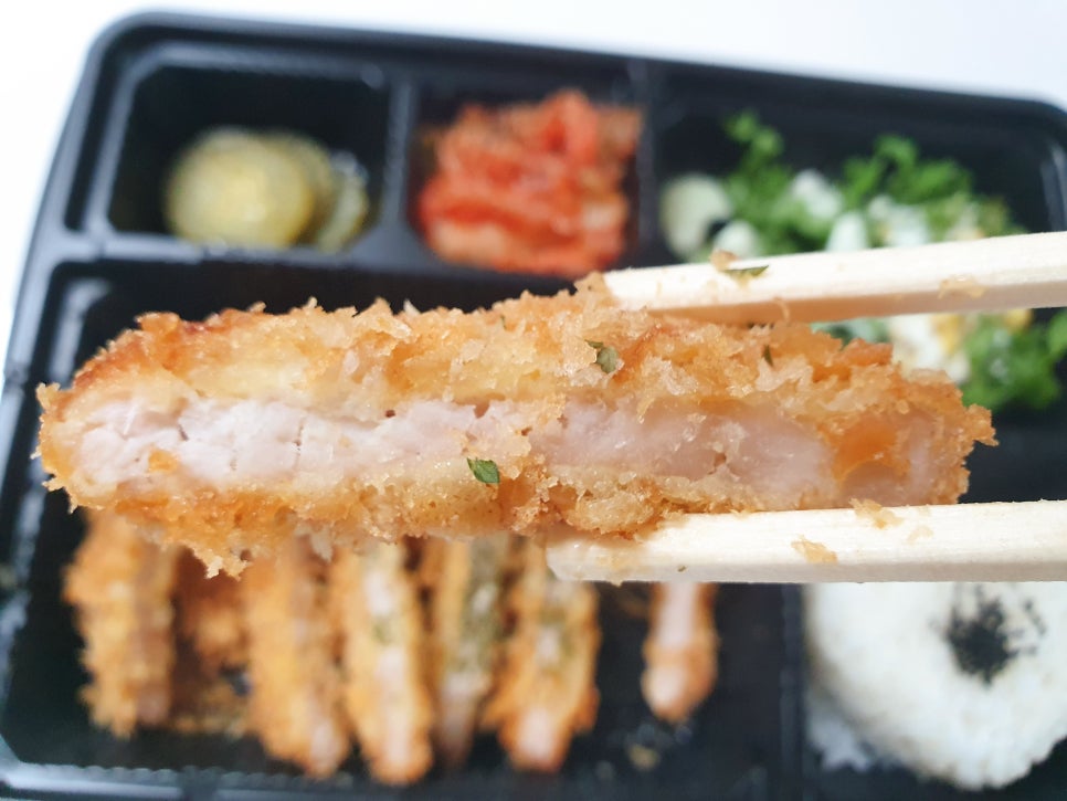 돈까스식당 이미지
