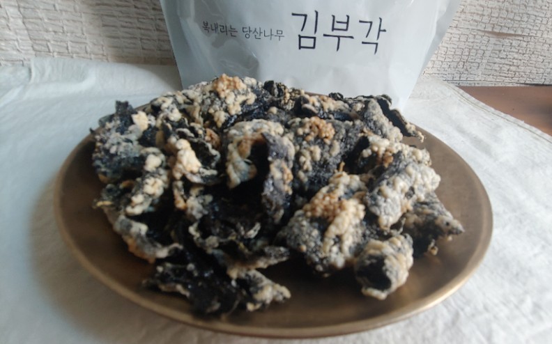 복내리는당산나무 이미지