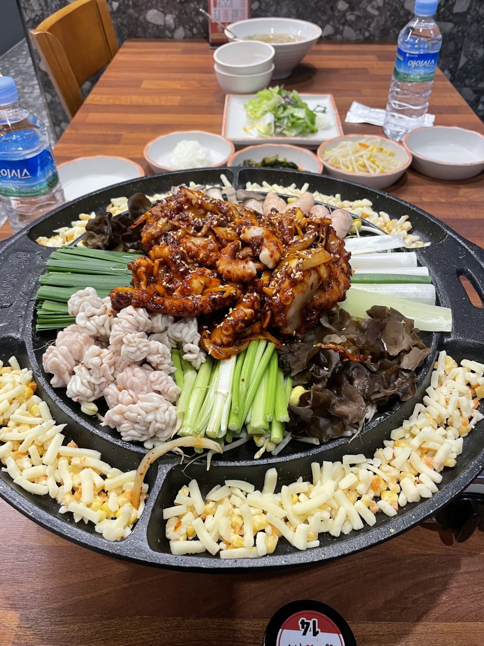 불맛나직화낙지쭈꾸미 이미지