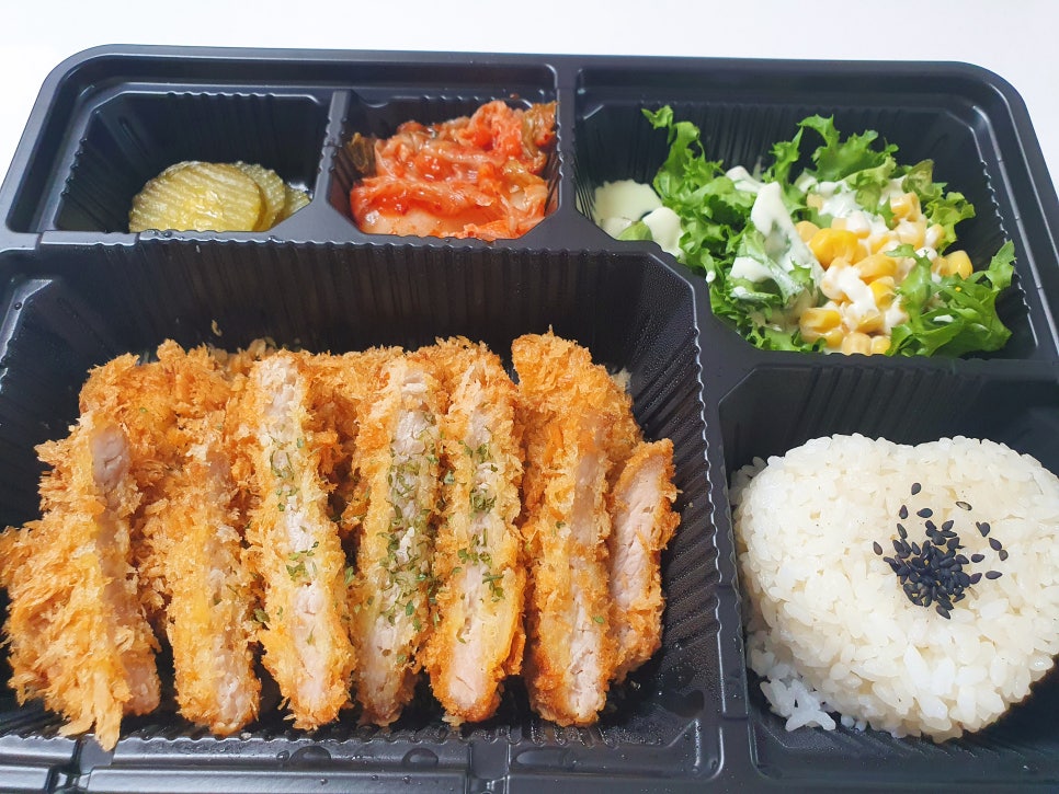 돈까스식당 이미지