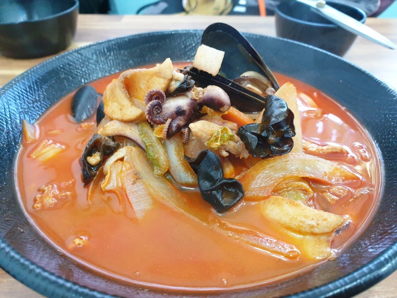 청화반점 이미지
