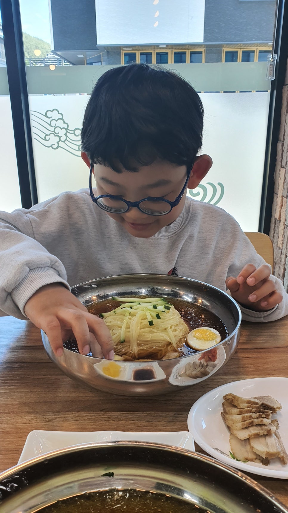 황산타이어 이미지