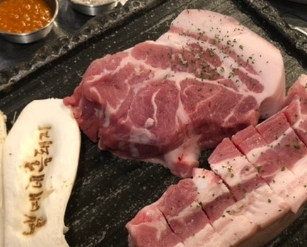 돼지짱 이미지