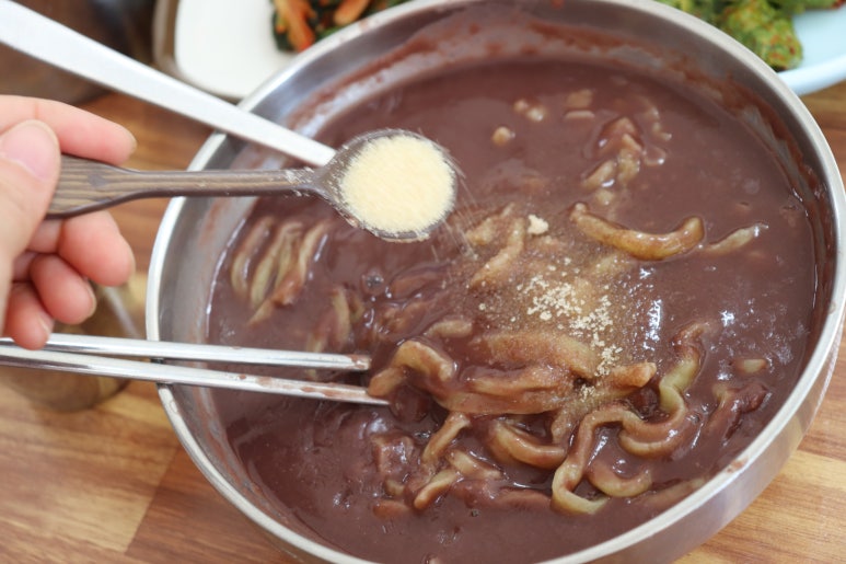 새싹바지락칼국수 이미지