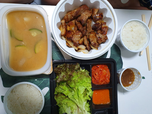 명호종의 고기만 이미지