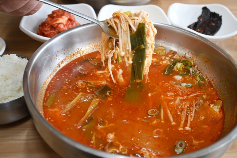 강원도봉평메밀막국수 이미지