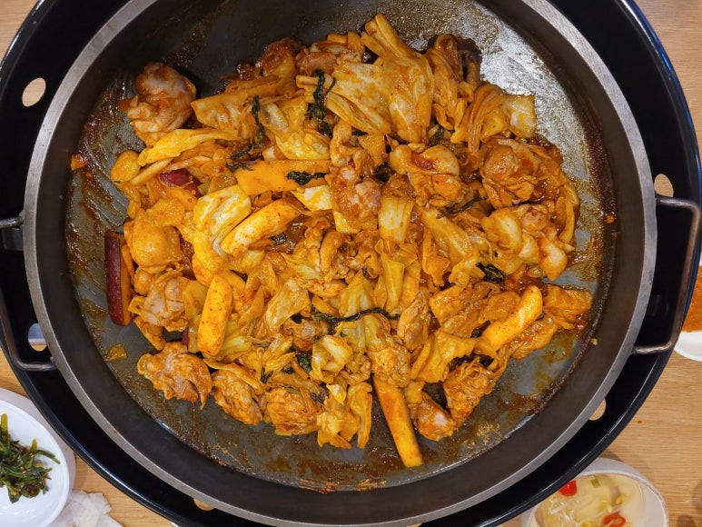 먹보네닭갈비 이미지