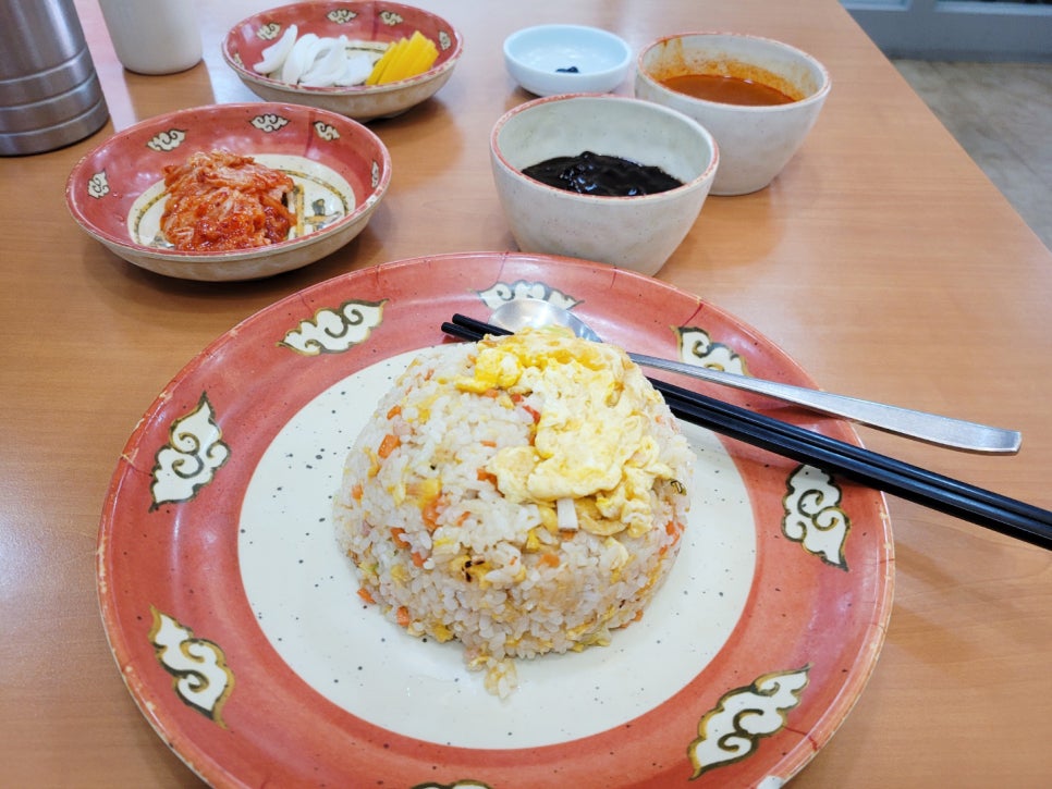 황제쟁반짜장 이미지