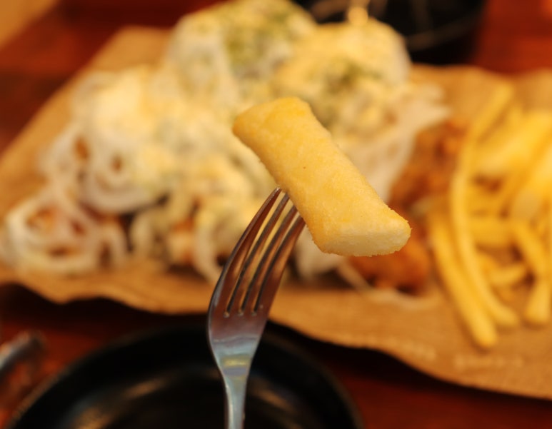 명동치킨 이미지